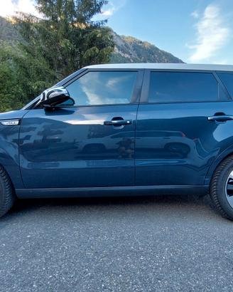 kia soul 1.6 benzina