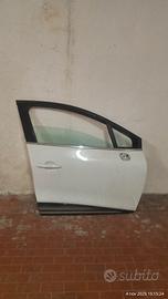 Porta anteriore destra Renault Clio 2017