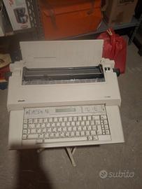 macchina da scrivere elettrica