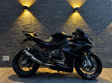 Aprilia rs660 full black sc project