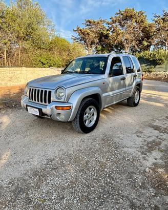 Jeep Cherokee 2.5 CRD Limited