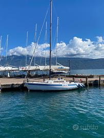 Cabinato a vela Mousse "Marta" con posto barca