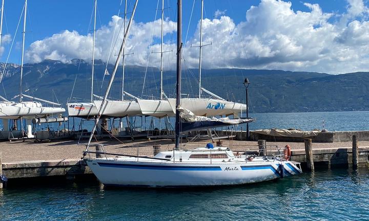 Cabinato a vela Mousse "Marta"