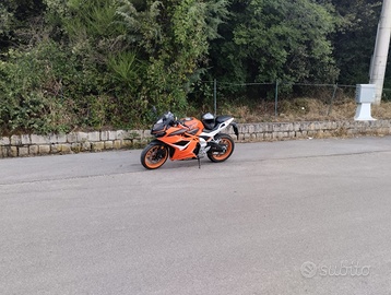 Wottan gp1 125 come nuova a soli 2300