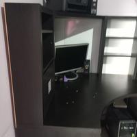 Scrivania ikea angolare