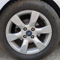 Cerchi in lega Ford Fiesta 205 60 r16 96h
