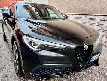 Alfa Romeo Stelvio 2.2 160cv