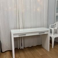 Consolle/scrivania di Ikea