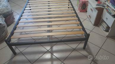 Rete più materasso, una piazza e mezzo