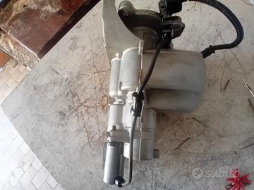 pompa olio c3  picasso 