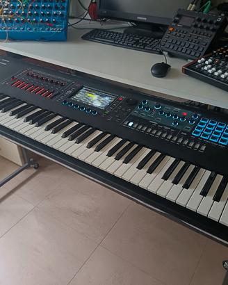 Workstation Roland Fantom  7 come nuova