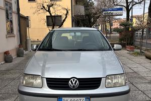 Volkswagen Polo 2000
