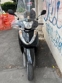 Honda SH 300
