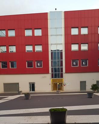Locale commerciale uso ufficio