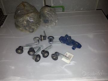 Serrature a chiave triangolare