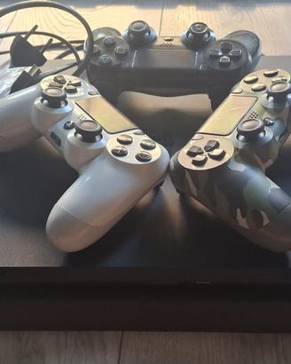 PS4 Slim 1TB (di memoria) playstation
