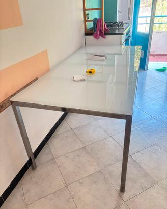 Tavolo in vetro nuovo da interno