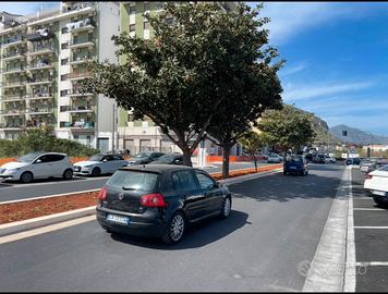 Magazzino via libertà Bagheria