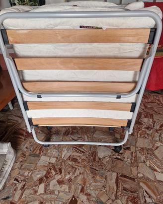 Rete pieghevole con doghe e materasso tutto nuovo