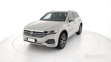 Volkswagen Touareg 3.0 V6 TDI SCR 170kW Atmosphere
