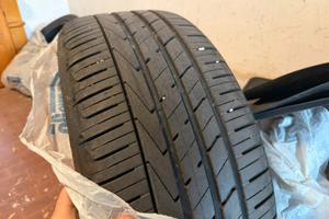 Gomme hankook  235/50 r 19