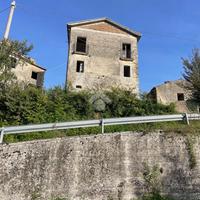 RUSTICO A CASALVIERI