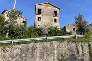 RUSTICO A CASALVIERI