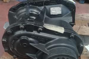 Riduttore + Coppia conica Man usati (81.35010.6206