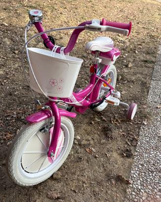 Bicicletta lovely bambina
