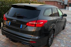 Ford Focus SW 1.5 tdci ST-Line s&s 120cv