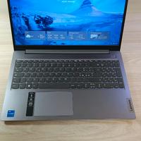 Lenovo IdeaPad Slim 3i 15,8”   i5-12A 16-1TB SSD