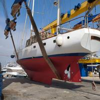 Ketch 58 19 metri con 4 cabine 3 bagni con volvo p