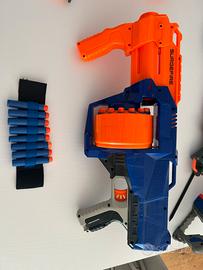 Nerf pistole, fucili, gilet con dardi