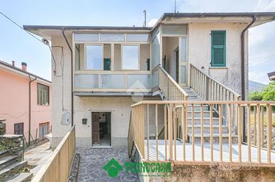 CASA INDIPENDENTE A CALICE AL CORNOVIGLIO