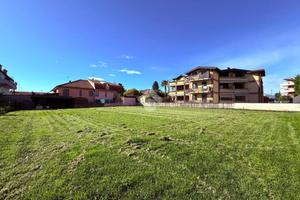 TER. RESIDENZIALE A BUSNAGO