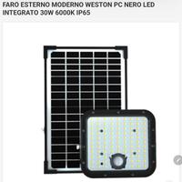 farò esterno moderno con pannello solare