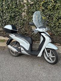 Honda sh 150 2012