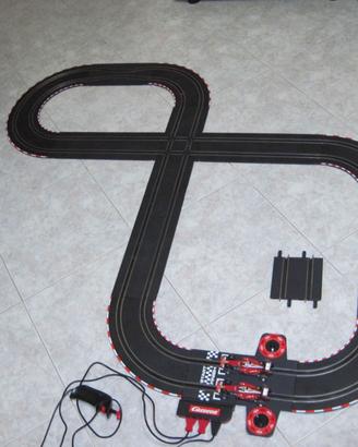 PISTA CARRERA CON 2 FERRARI 