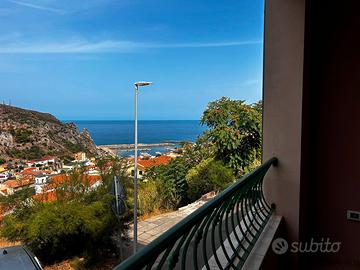 Bilocale Vista Mare in Costa Verde