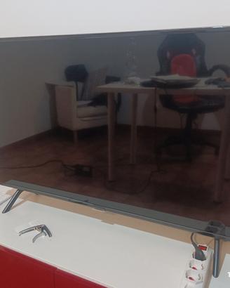 Samsung Smart TV 43” UHD 4K Serie 7 – RU7100 