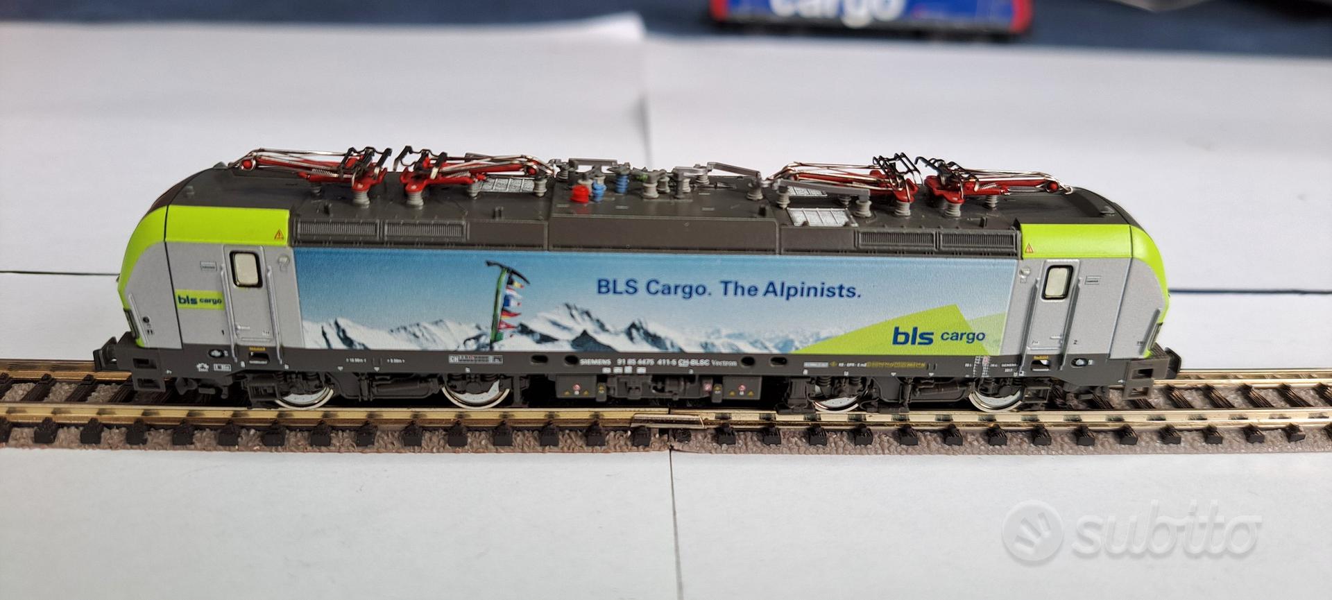 Scala N Una Collezione Di Trenini Plastico Ferroviario In Scala N