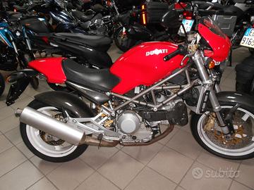 Ducati Monster 900 S4