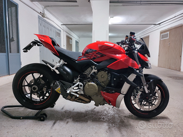 Ducati Streetfighter V4