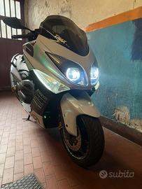 YAMAHA T-MAX preparato