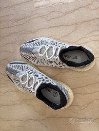 Adidas Yeezy 350 v2