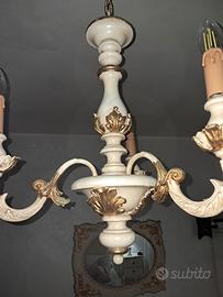 lampadario in legno classico