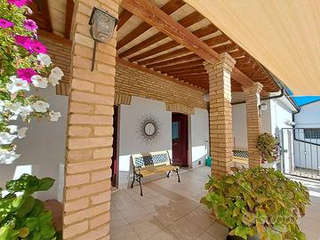 Ortona caratteristico casale