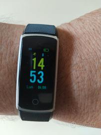 Orologio fitness e pressione Arteriosa 