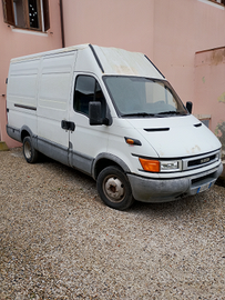 Iveco Daily 2400 TD 110 CV
