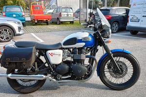 Triumph bonneville